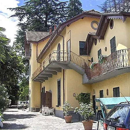 Santa Chiara * 레사